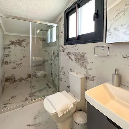 8 Sleeps Custom Designed Private Pool Luxury - Awz 316 ヴィラ フェティエ